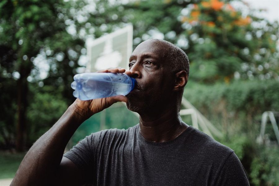 Canicule : pensez à bien vous hydrater — conseil santé du centre Ophsem, Paris 12