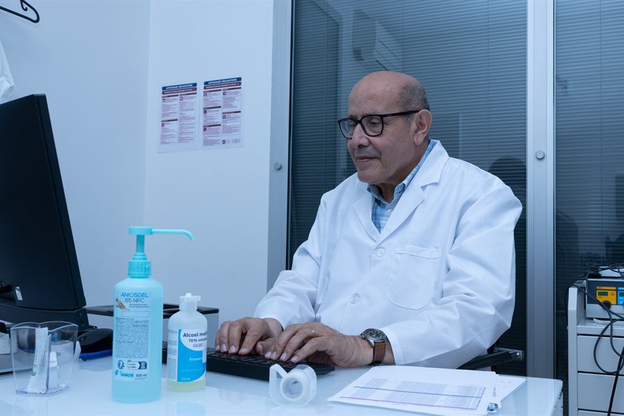 Dr N. Bouseloua — Dermatologue — Ophsem Paris 12