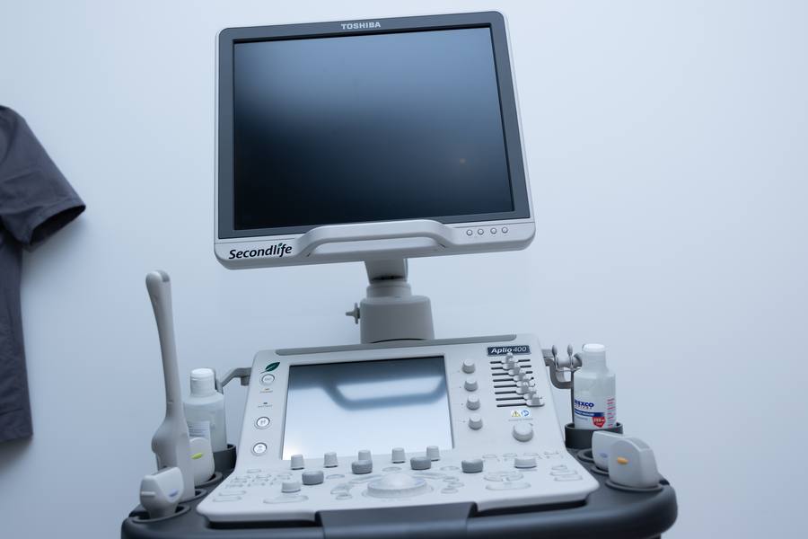 Échographie Toshiba Aplio 400